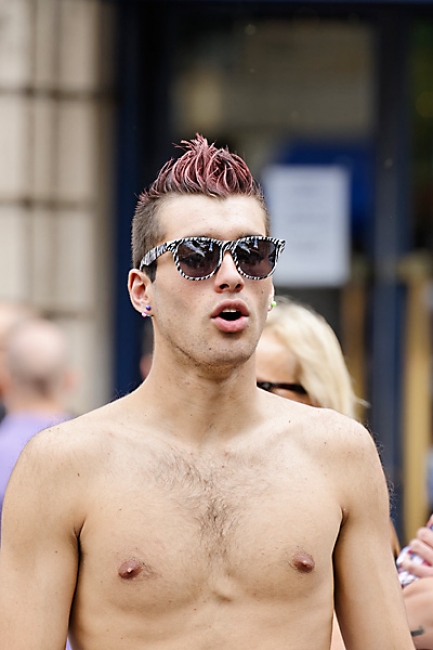 Gay Pride-Paris 2011-047